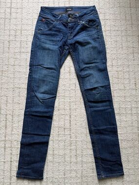 Hudson Womens Collin Mid Rise Skinny Jean, with Back Flap Pockets